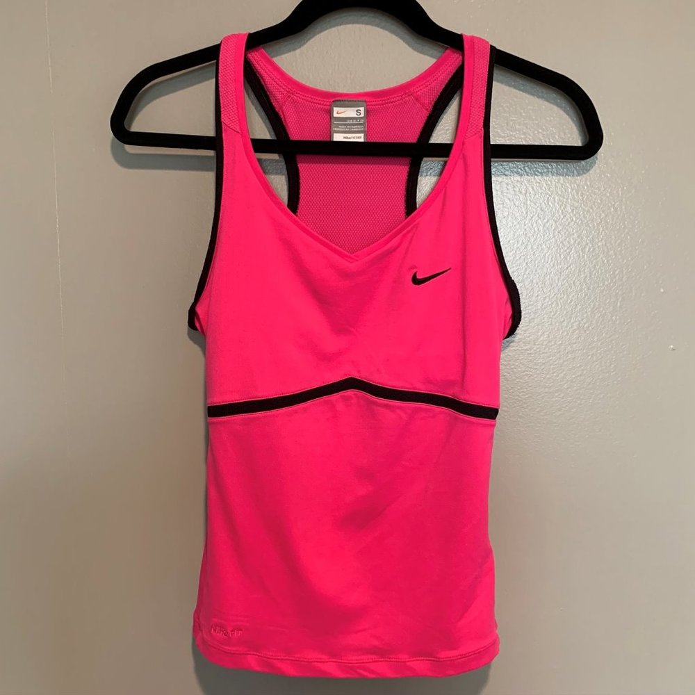 3/30 Nike Fit Dry Tanks